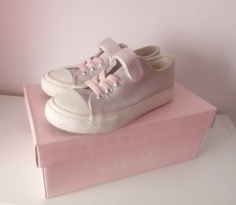 Perłowe trampki nelli blu 29