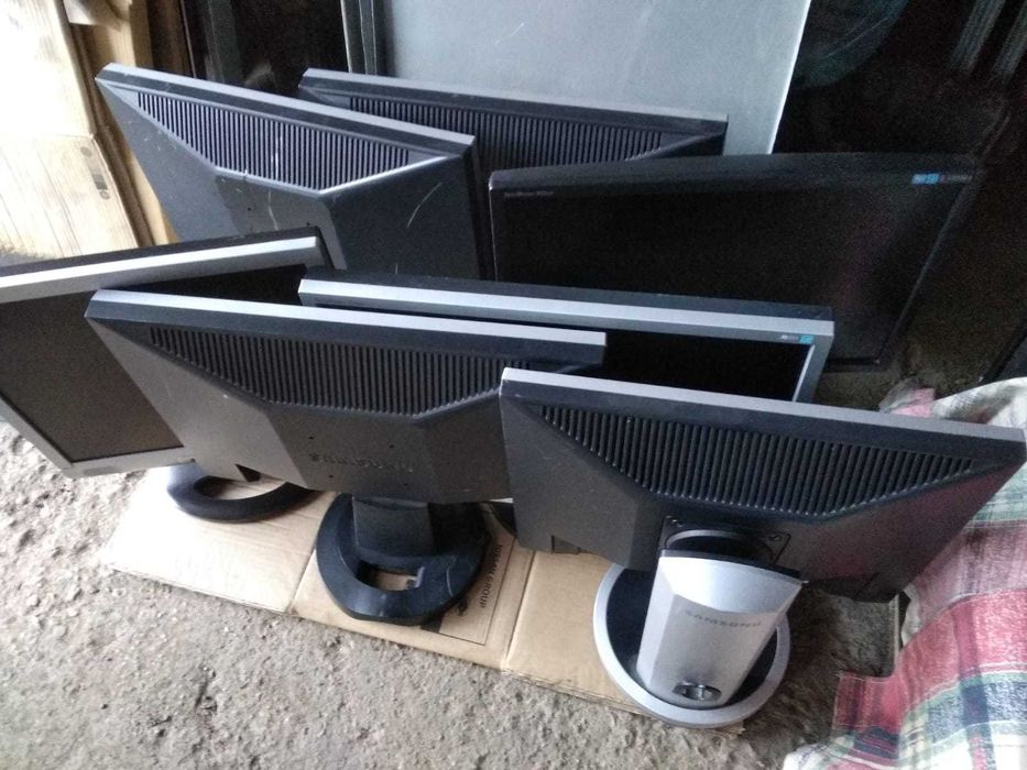 monitor Samsung 19 cali syncmaster Model 920NW biuro monitoring