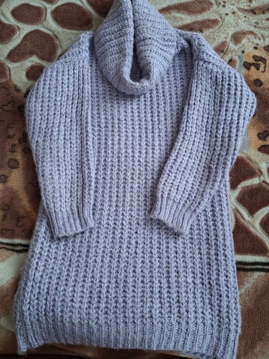 В'язана жіноча кофта,туніка ручної роботи