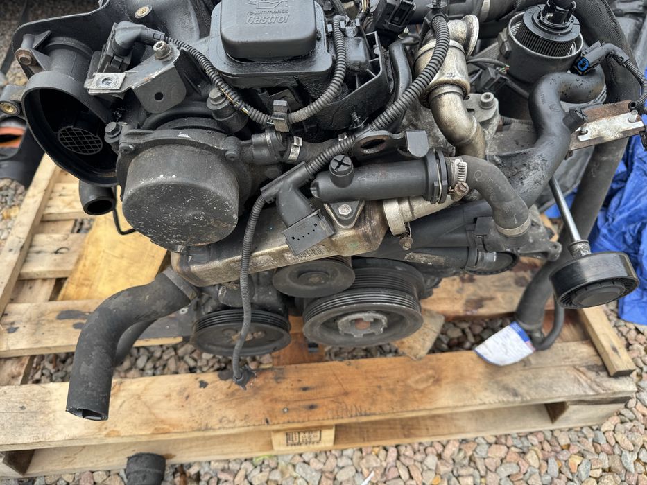 Silnik goły słupek bmw e90 e91 m47 163km