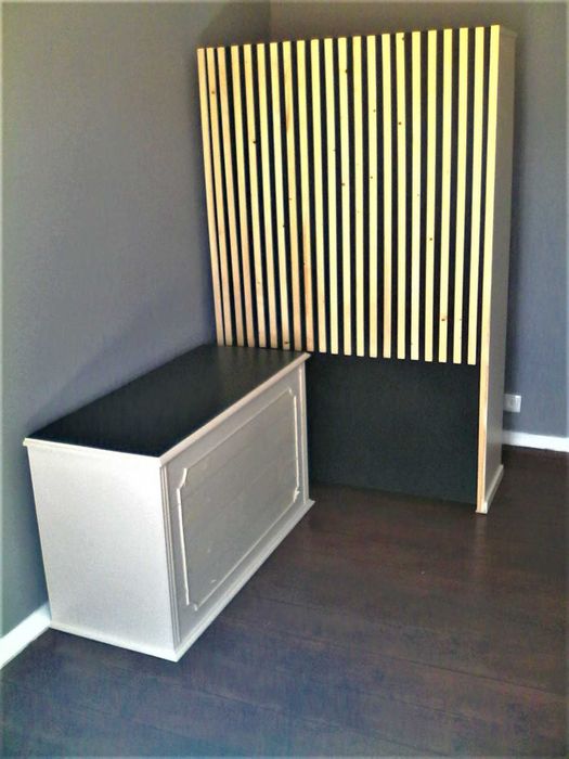 Roupeiro ripado nas costas