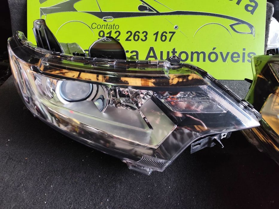 MITSUBISHI OUTLANDER FAROL LED DIREITO ESQUERDO - FF623 FF624