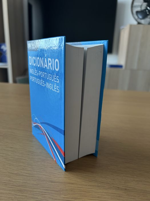 Dicionário Inglês-Português / Português-Inglês Porto Editora (Novo)