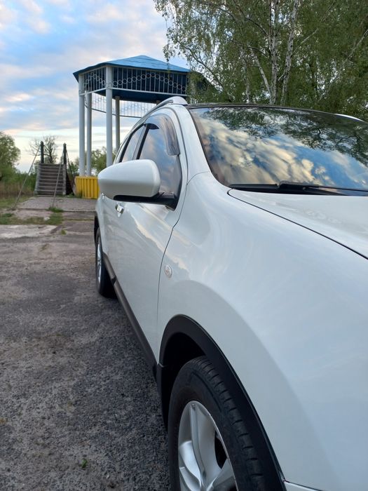 Nissan Qashqai +2  АКПП  2.0 бензин/газ