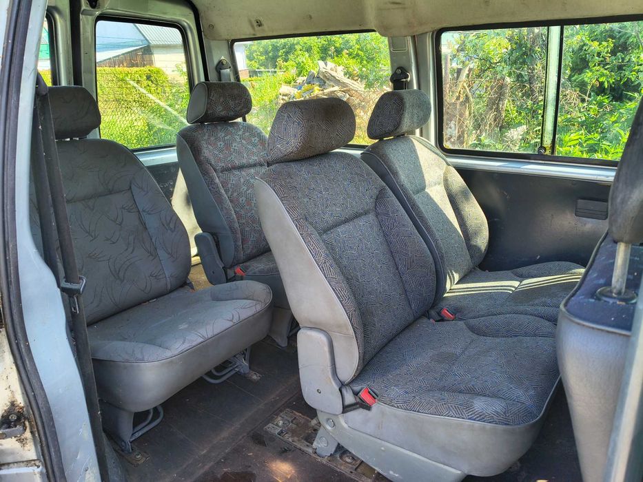 Citroen Jumpy, 8-osobowy, Benzyna+LPG