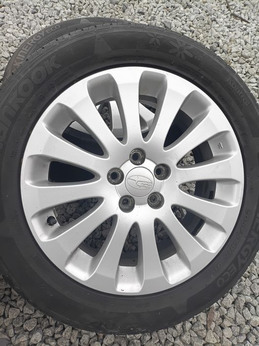Felgi 16 SUBARU 5x100 z oponami.