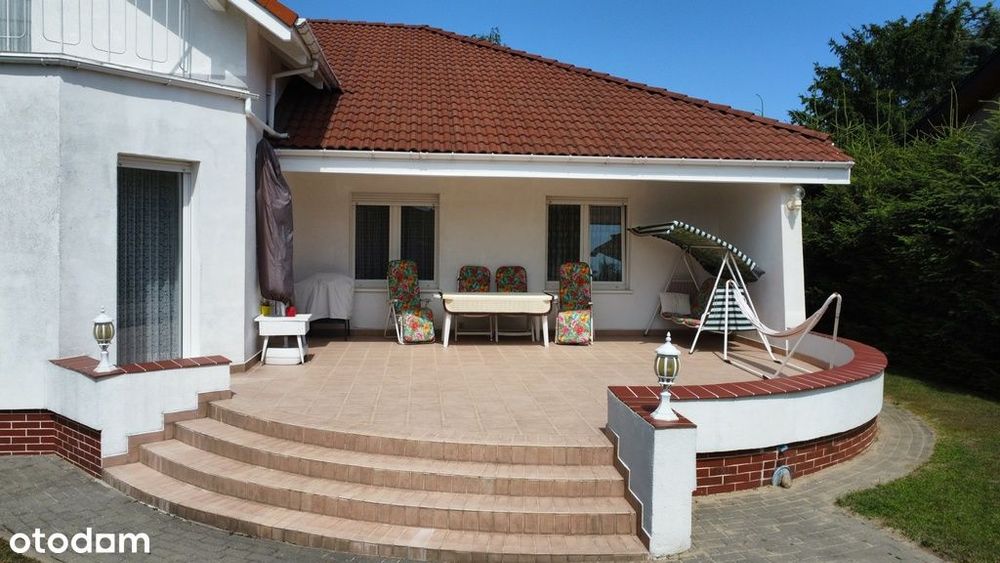 dom wolnostojacy Chyby os. Zielone I -  260m2