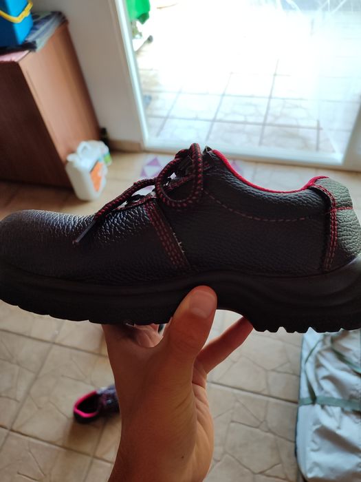 Sapatos de biqueira de aço