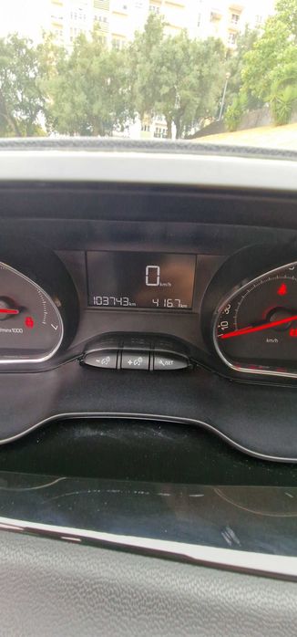 Peugeot 208 Gasolina