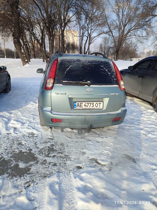 Шевроле Такума. Авто для родини.