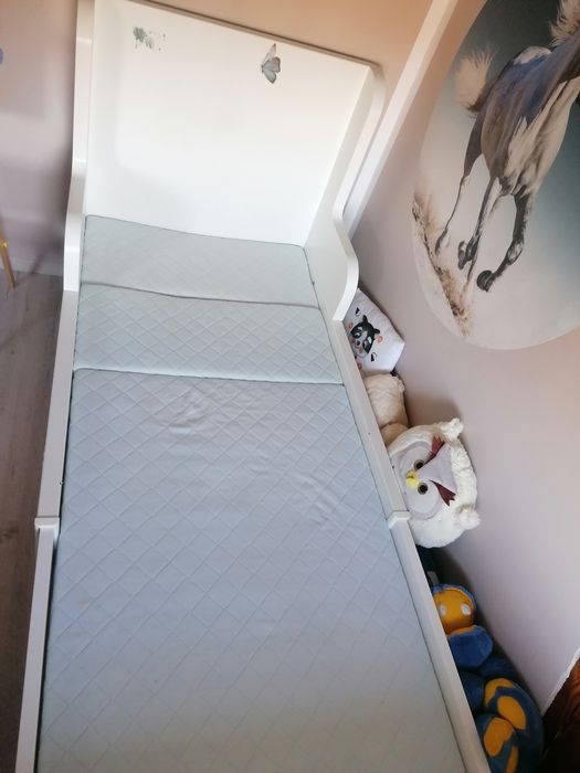 Łóżko Busunge 80×200cm