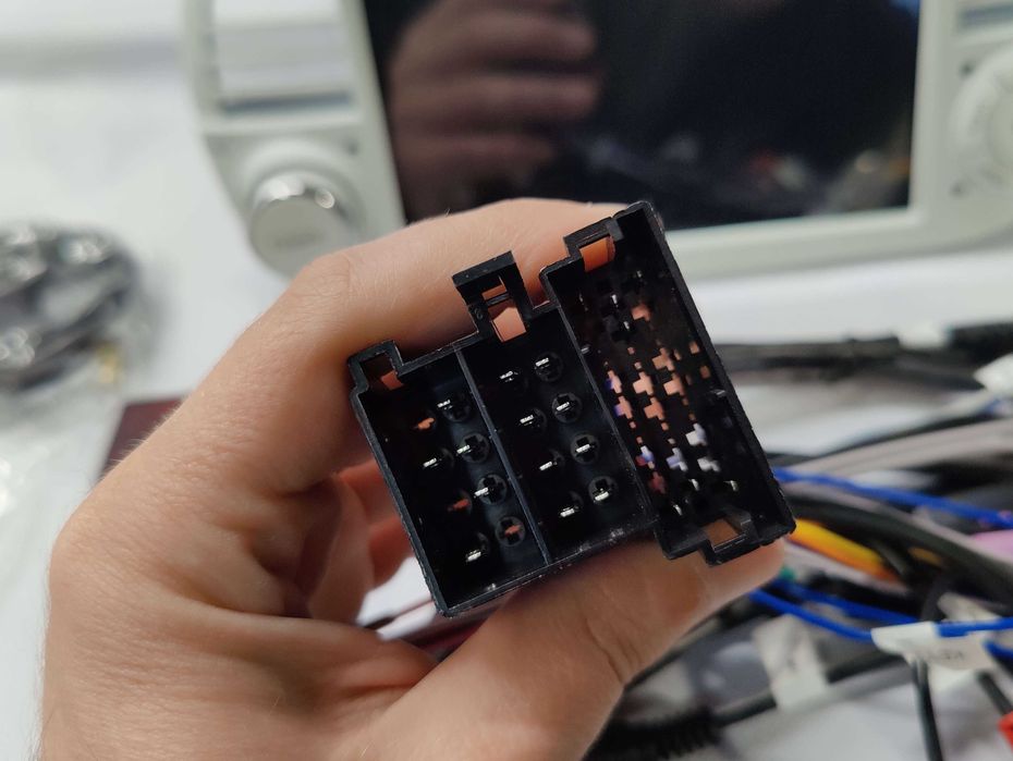 Radio 2 DIN Android 13 Fiat 500– Branco GPS WIFI CarPlay - Novo