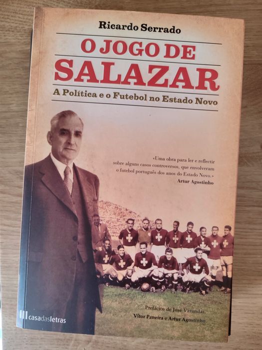 Livros diversos acerca de António Salazar