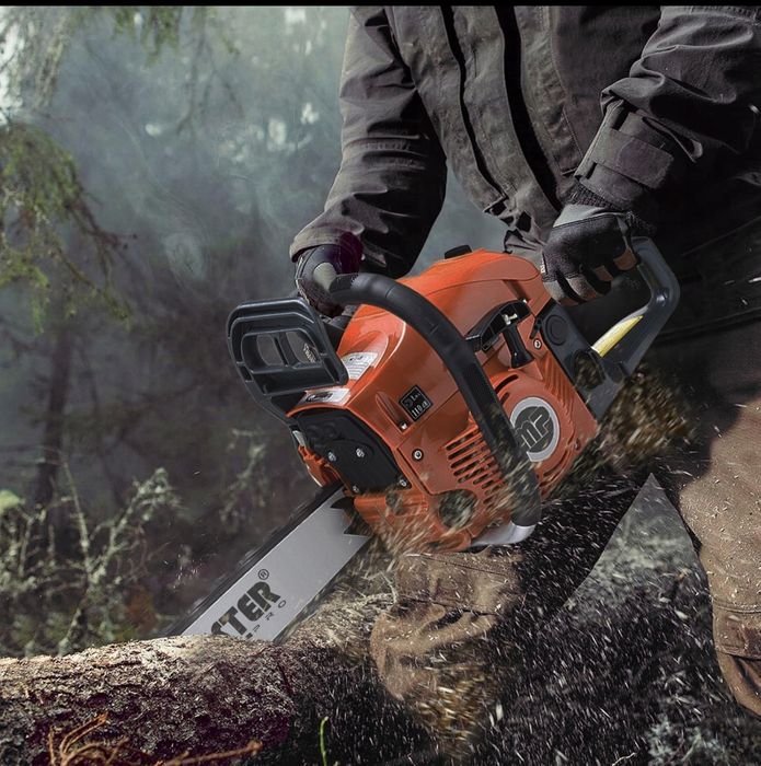 Piła spalinowa z zestawem