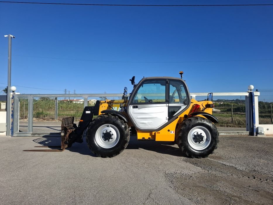 Manitou telescópico 932 com matrícula