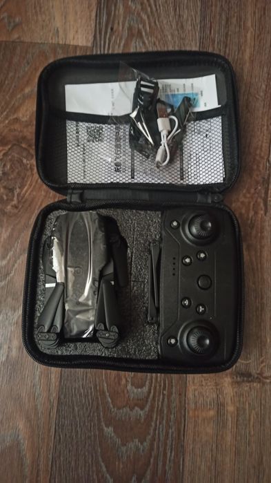 Квадрокоптер дрон E88/E99 pro на дві камери