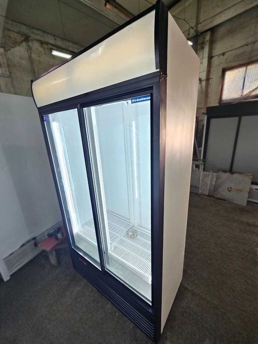 Холодильные витрины холодильное оборудование вітрина обладнання Cold