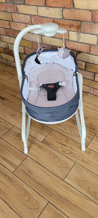 Leżaczek bujaczek tiny love