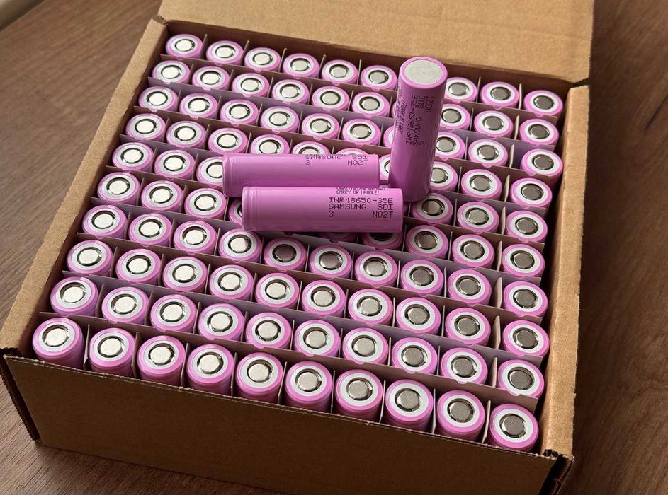 Нові Samsung 35E 3500mAh акумулятори Оригінал Корея