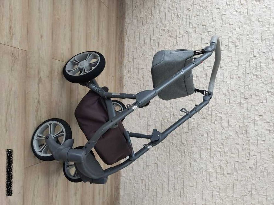 Wózek dziecięcy 2w1 ROAN Bass Soft + śpiworek + parasolka.
