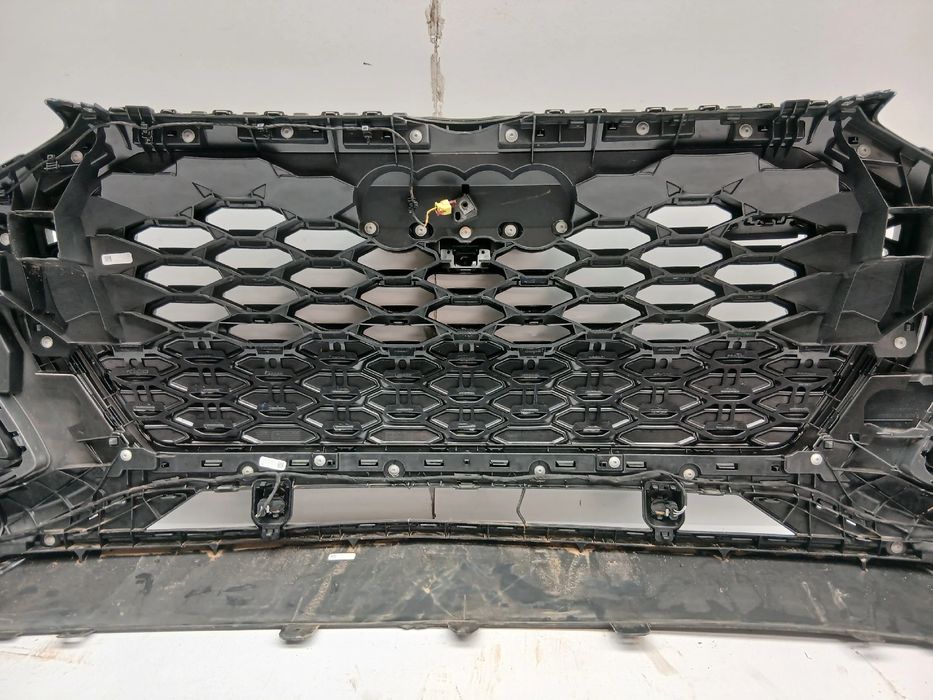 Pára-choques frente AUDI Q5 Sportback (FYT)