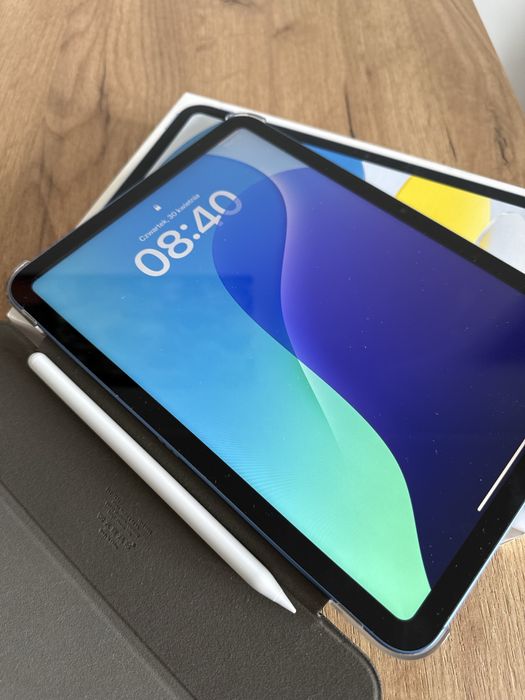 Apple iPad 10. generacji (2022) 10,9” Wi-Fi 64 GB – Niebieski