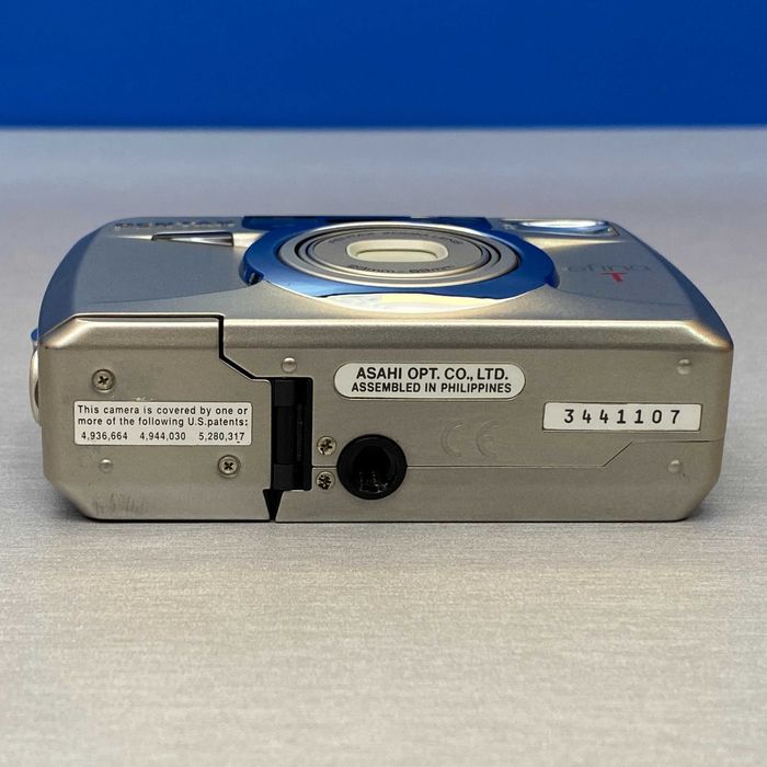 Pentax efina T (Point & Shoot)