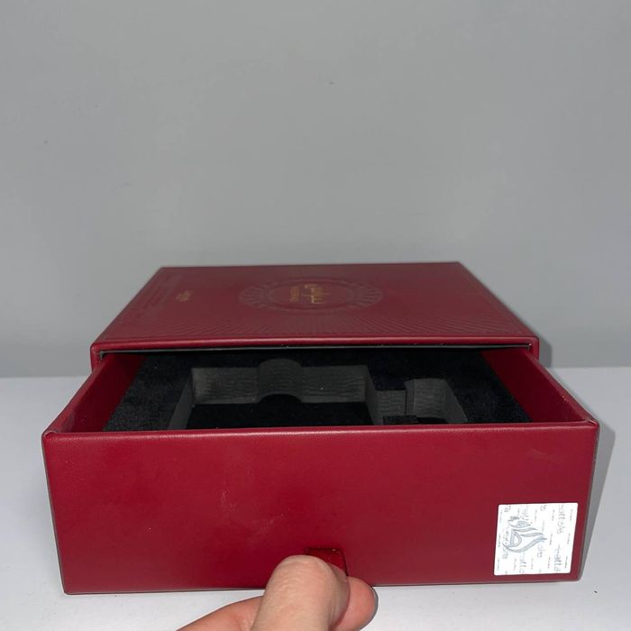 Коробка подарочная от парфюма Lattafa