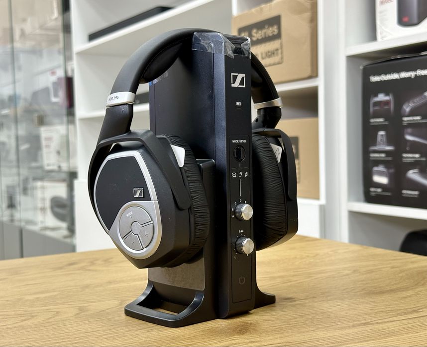 Навушники Sennheiser RS195 Over the Ear Wireless RF TV Headphones
