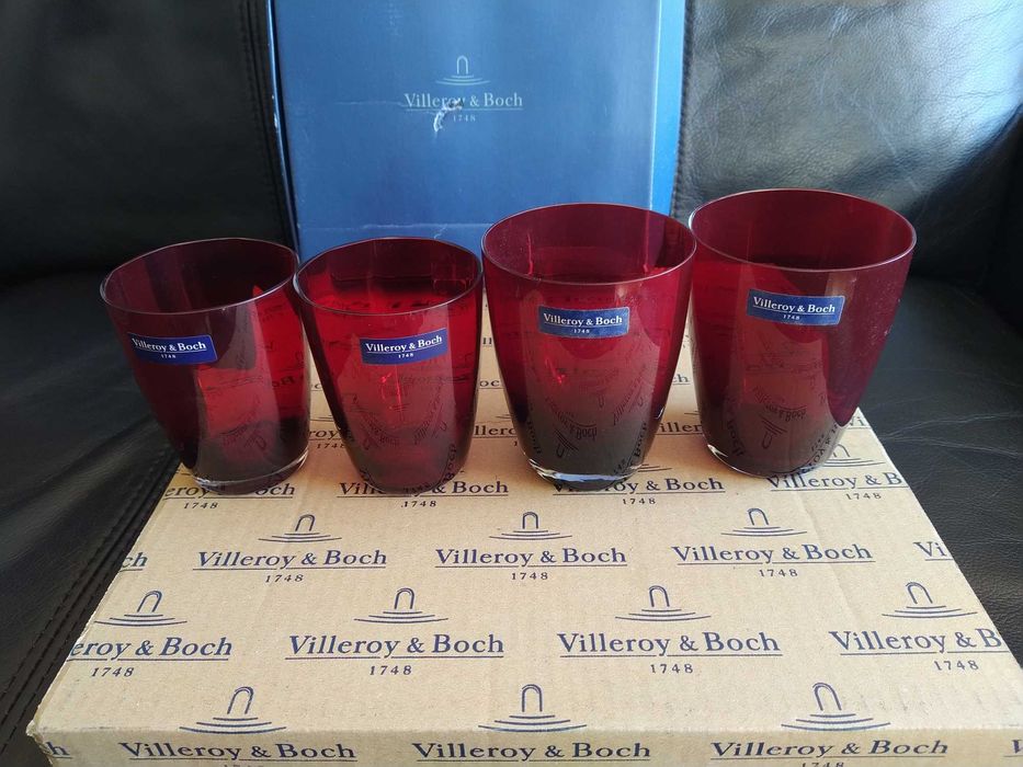 Pratos, fontes, copos Villeroy e Boch, novos em embalagem