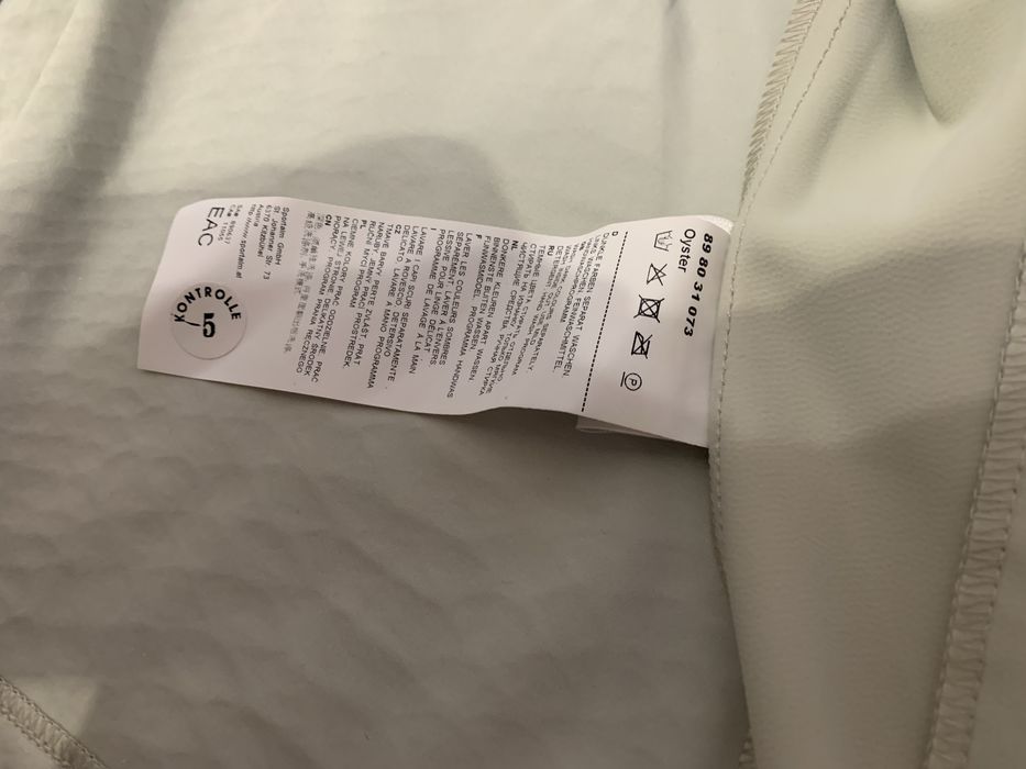 Жіноча куртка Sportalm Hybrid Jacket .Эффект «змеиной кожи»Розмір S.