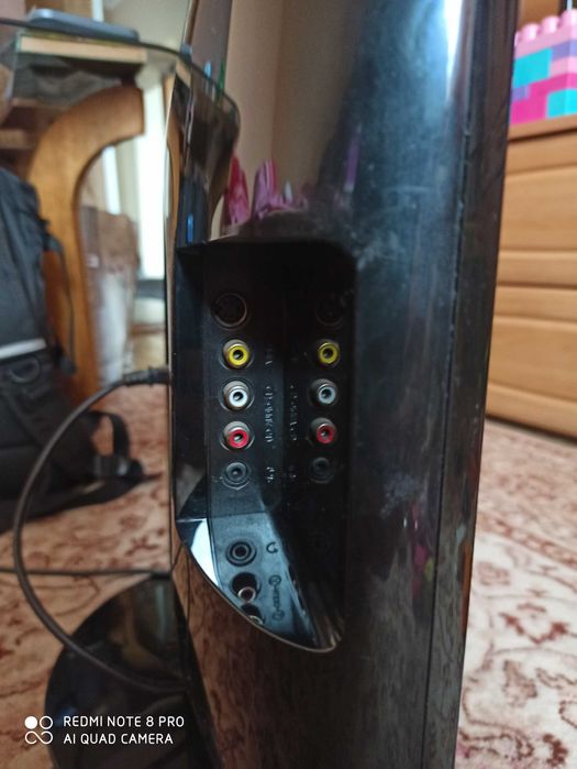 Sprzedam monitor z wbudowanym tv