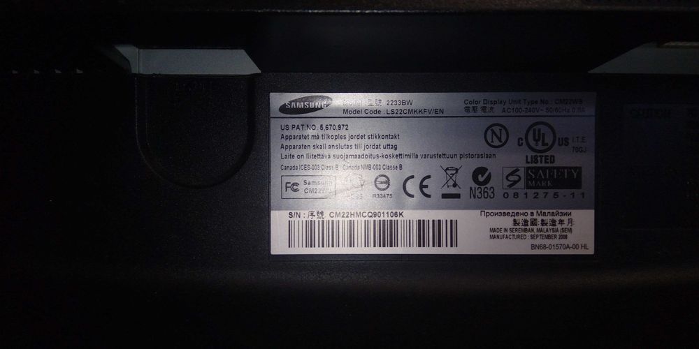 Монитор 22" Samsung 2233BW Led vga, Dvi