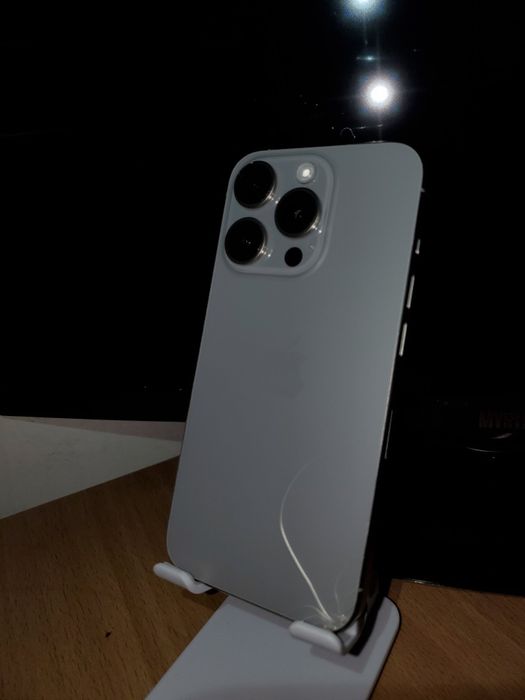 Iphone 15 Pro (128gb)