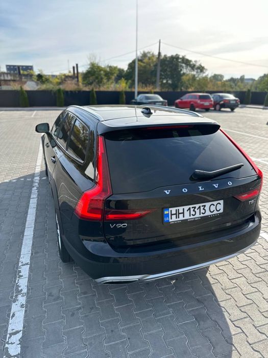 Volvo V90 Cross country