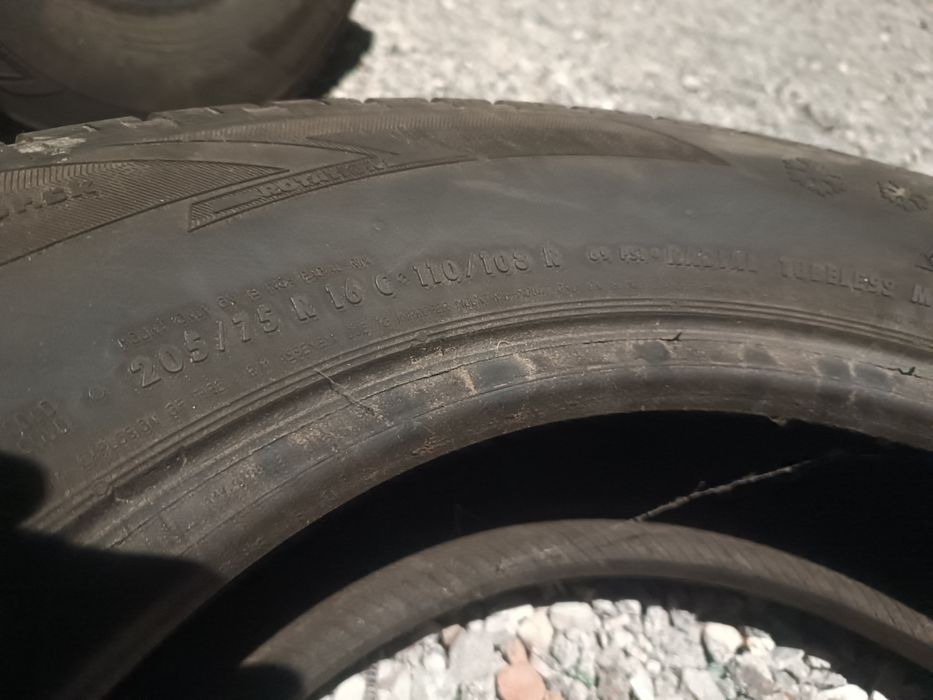205/75R16C dwie opony zimowe Matador