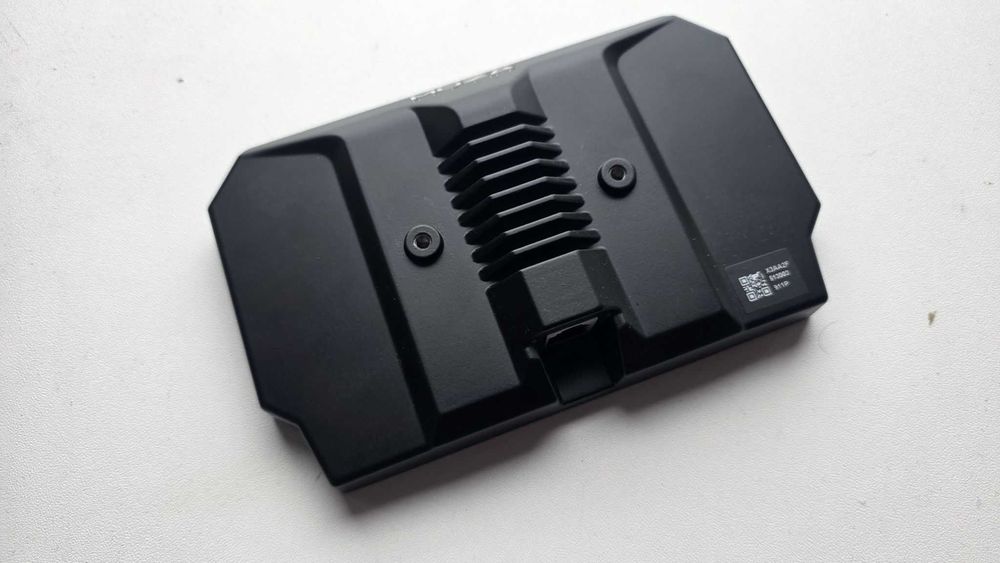 Moza CM2 ekran sim racing dashboard