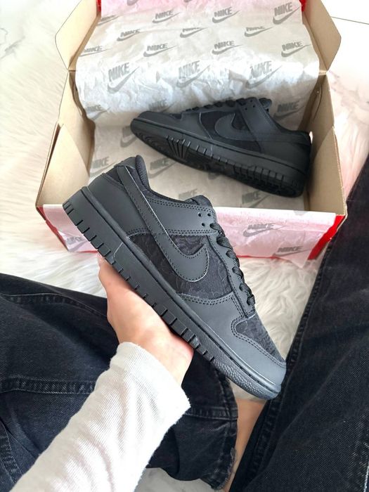 Nike SB Dunk Low Lace Pack Regal Total Black