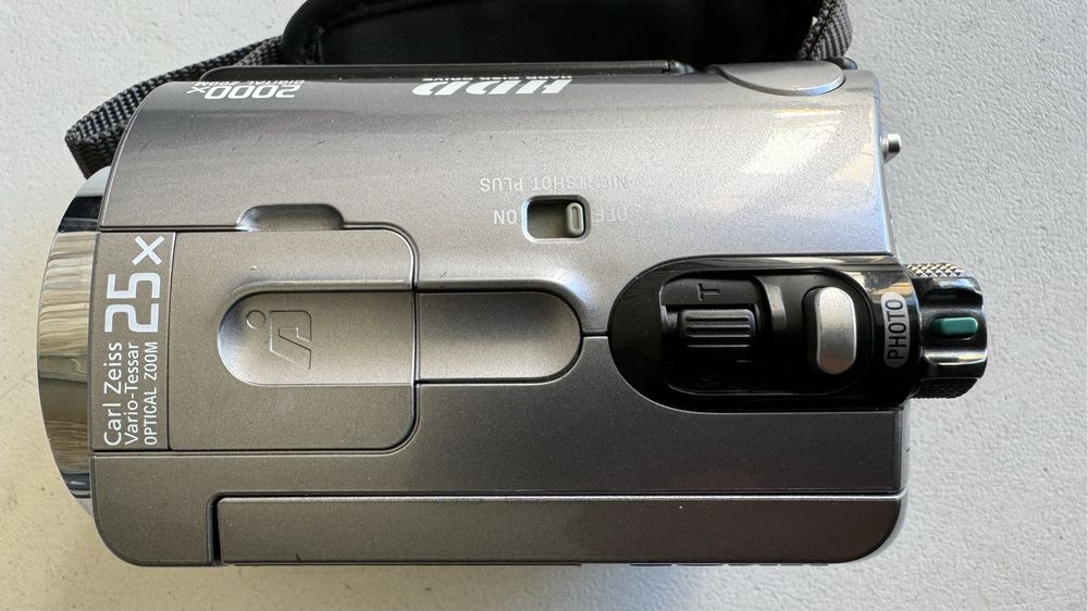 Camera Video Sony DCR SR72E, 60 Gb.  Rigorosamente nova.