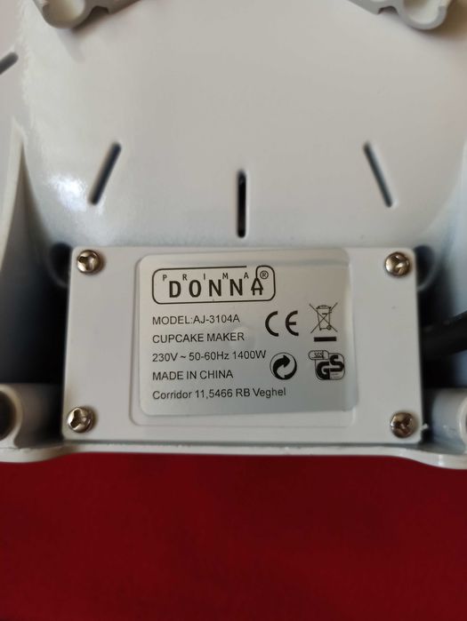 Maszynka do pieczenia babeczek