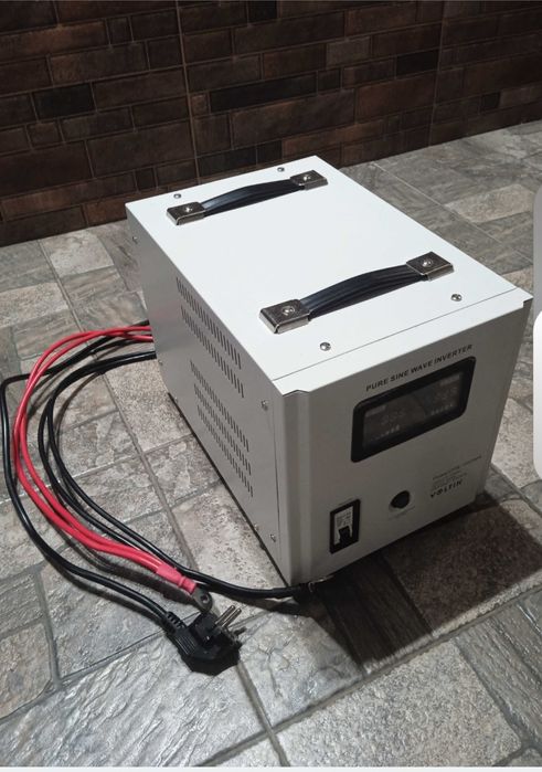 Продам упс 1000w 12v