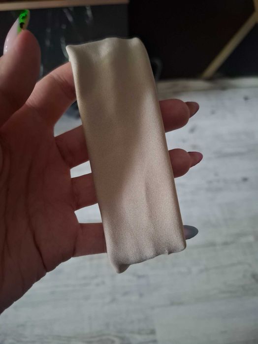 Opaska damska na glowe