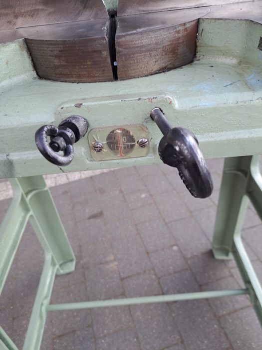 Przecinarka ,ukośnica kątowa