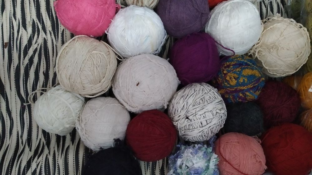 Продам нитки для вязания