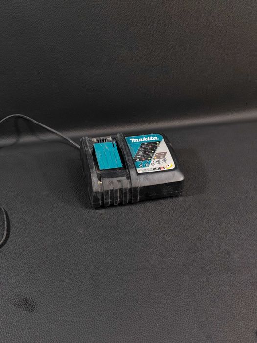Ładowarka Bateri Akumulatorów Makita DC18RC