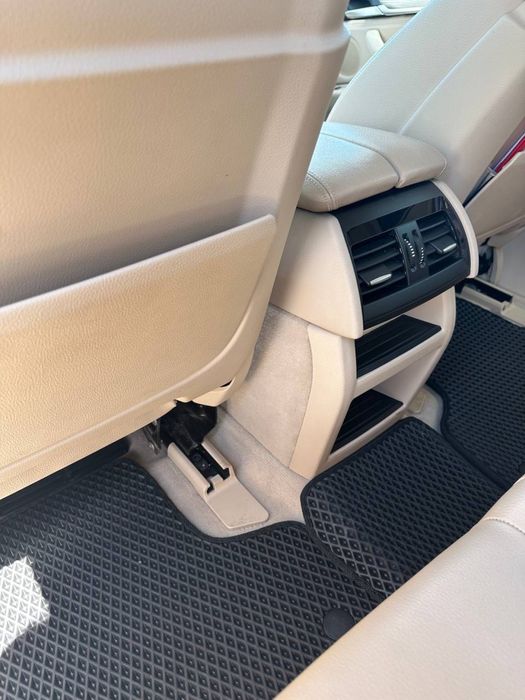 Продам BMW X6 власник