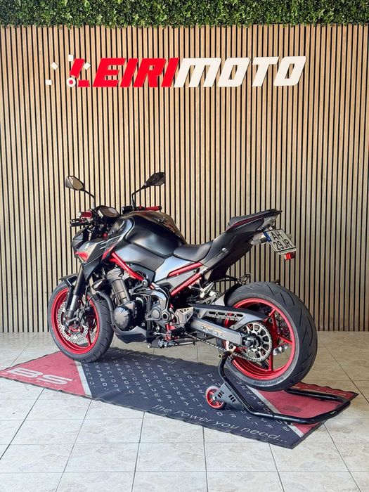 Kawasaki Z900 Akrapovic 2021