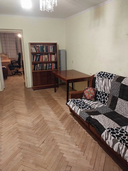 Здам в оренду 3к на Відродження до літа 2026р. Або можливо помісячно.