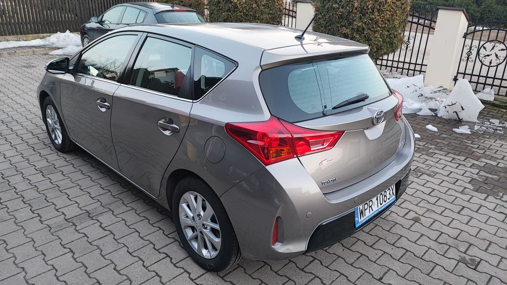Auris II LPG 85 tyś