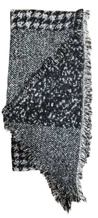 OVS ciepły gruby szal damski biało-czarny jesień/zima 54 X 205 cm